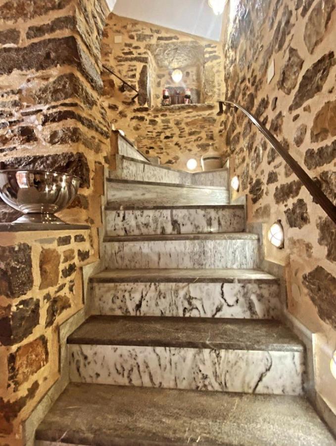 August Castle House Villa Mesta Luaran gambar